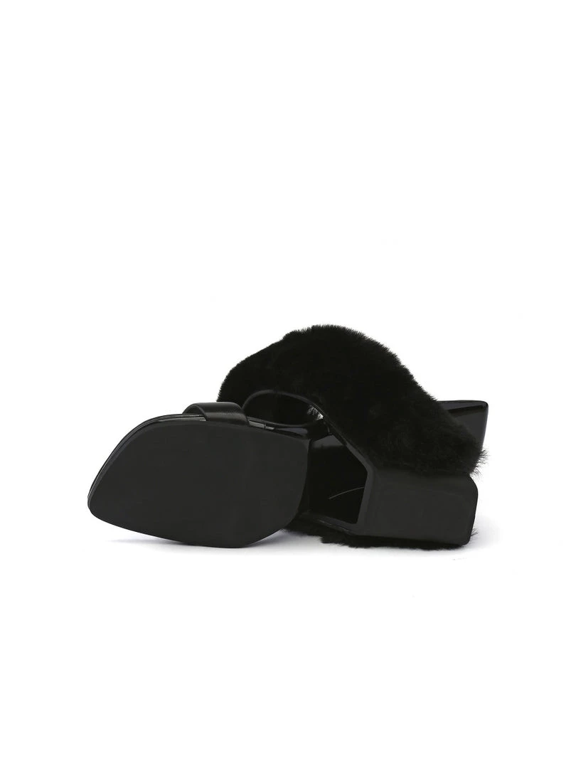 Jady Rose JadyRose | Faux Fur Strap Leather Wedge Sandal - Black New In Shoes 6 Jady Rose JadyRose | Faux Fur Strap Leather Wedge Sandal - Black New In Shoes