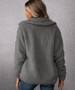 YBL Smaibulun | Pocket Button-Down Teddy Peacoat