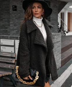 YBL Smaibulun | Black Asymmetrical Zip-Front Fleece Jacket