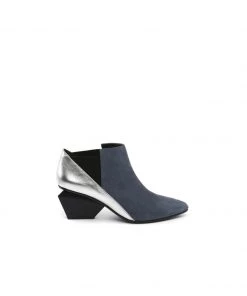 Jady Rose JadyRose | Structural-Heel Grey Contrast Color Leather Boot New In Shoes