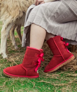 XH NEW ARRIVALS SMAIBULUN UGG™ | Double-Bow Back Ribbon Suede Boots - Crimson