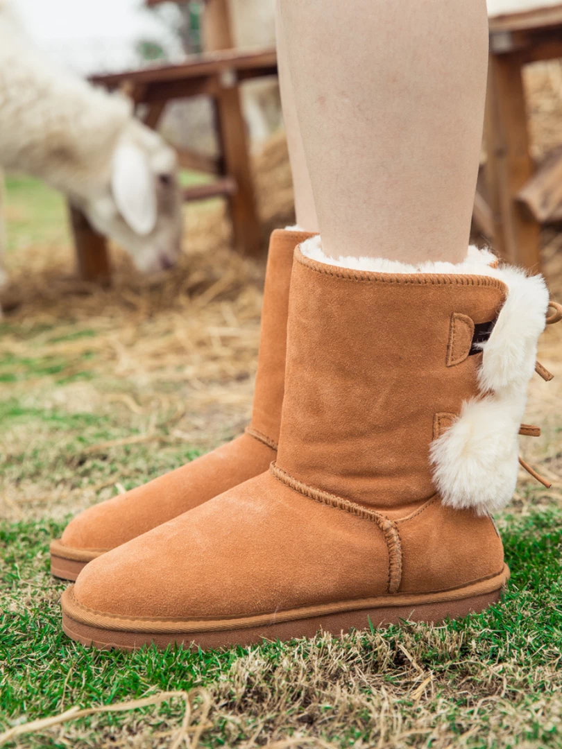 XH SMAIBULUN UGG™ | Back Woollen Bow Suede Boots – Chestnut 4 XH SMAIBULUN UGG™ | Back Woollen Bow Suede Boots – Chestnut