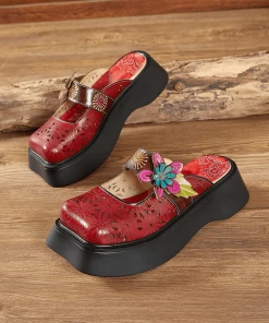 JF SOFFIA | FLORAL PERFORATED RED LEATHER CLOG NEW ARRIVALS 10 JF SOFFIA | FLORAL PERFORATED RED LEATHER CLOG NEW ARRIVALS