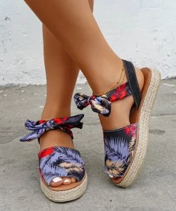 HT EN BLOOM | TROPICAL PRINT ANKLE BOW ESPADRILLES