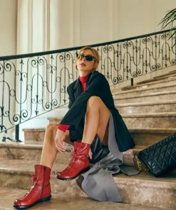 XR Rumour Has It | Lace-Up Ruched Leather Ankle Boots