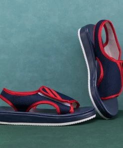 New In Shoes Mesh Active Sandal | En Bloom