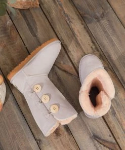 XH New In Shoes SMAIBULUN UGG™ | Side Button Faux Fur-Lined Leather Suede Boots