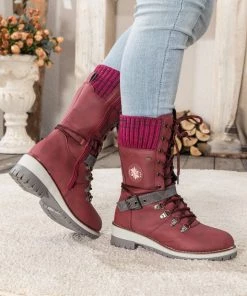 YL En Bloom | Red Ribbed-Cuff Buckle-Strap Boot New In Shoes