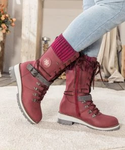 YL En Bloom | Red Ribbed-Cuff Buckle-Strap Boot New In Shoes