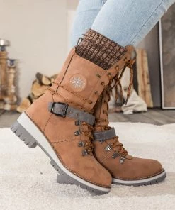 YL En Bloom | Brown Ribbed-Cuff Buckle-Strap Boot New In Shoes