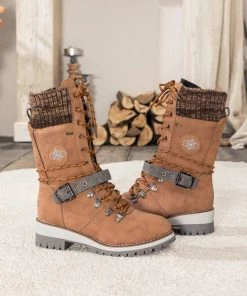 YL En Bloom | Brown Ribbed-Cuff Buckle-Strap Boot New In Shoes