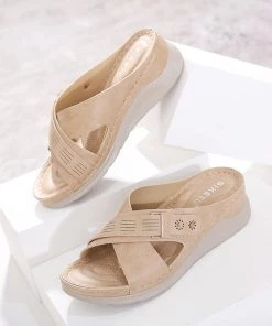 Cutout Crisscross Jolie Sandals - SIKETU