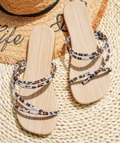 HT NEW ARRIVALS EN BLOOM | ZAE STRAP THONG BEIGE LEOPARD