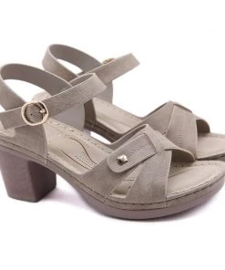 Single Metal Stud Cross Upper Heel Sandals - SIKETU New In Shoes