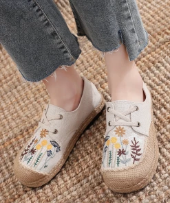 TC New In Shoes Cactus Rose | Garden Embroidered Linen Boat Shoes Espadrilles - Beige