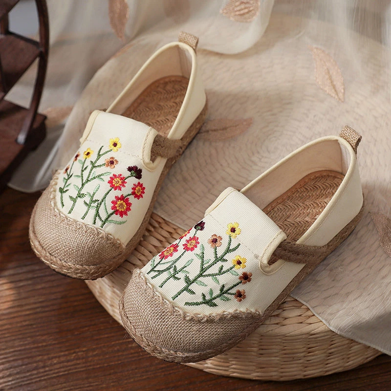 TC Blossom Daisy Embroidered Round Toe Espadrilles - Cactus Rose New In Shoes 4 TC Blossom Daisy Embroidered Round Toe Espadrilles - Cactus Rose New In Shoes