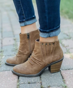 HYHE EN BLOOM | Classic Ruched Ankle Boots