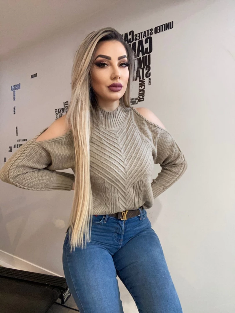 MY Smaibulun Doll | Beige Shoulder Cut-Out Knit Sweater NEW ARRIVALS 1 MY Smaibulun Doll | Beige Shoulder Cut-Out Knit Sweater NEW ARRIVALS