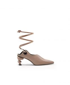 Jady Rose JadyRose | Kettle-Heel Scalloped Edges Pump - Beige S/S 2022