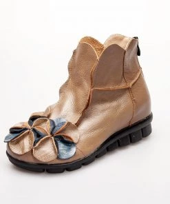 XR Shoes Rumour Has It | Flower Head Accent Sharon Leather Ankle Boots