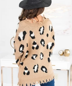 MY Smaibulun Doll | Cheetah V-Neck Ripped Collar & Sleeve Knit Pullover - Beige