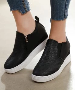 HT Hi-top Contrast Croc-Embossed Sneaker - EN BLOOM Sneaker & Athletic