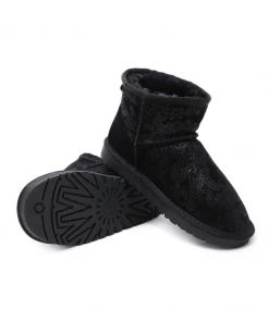 XH New In Shoes SMAIBULUN UGG™ | Embroidered Floral Faux Fur-Lined Leather Suede Boot