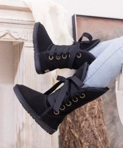 XH SMAIBULUN UGG™ | Black Ribbon Lace-Up Faux Fur-Lined Suede Boots New In Shoes