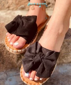 HT New In Shoes En Bloom | Lola Black Bow Sandals