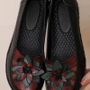 XR New In Shoes Rumour Has It | Applique Flower Head-Accent Loafers - Black