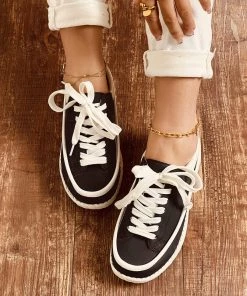 HT EN BLOOM | RUBY TOE CAP SNEAKERS BLACK New In Shoes