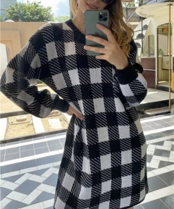 MY Smaibulun | KAITLYN Plaid Knit Dress - Black