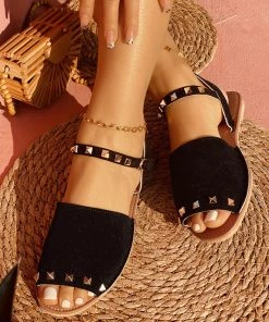 HT NEW ARRIVALS En Bloom | Black Peep-Toes Studded Sandals