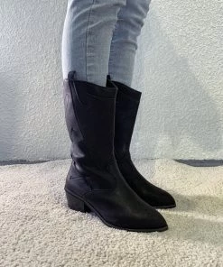 YL En Bloom | Black Pull-Tab Cowboy Knee Boots