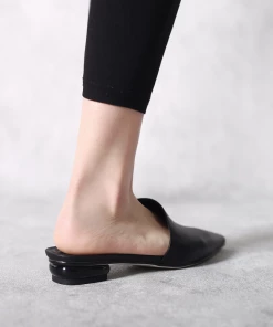 Jady Rose NEW ARRIVALS JadyRose | Sharp Toe Classic Leather Mule - Black