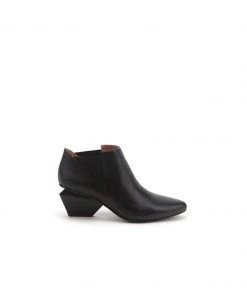 Jady Rose JadyRose | Structural-Heel Black Genuine Leather Boot New In Shoes