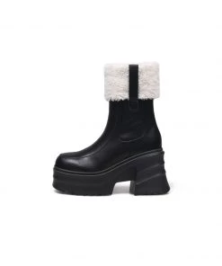 Jady Rose JadyRose | Chunky Heel Faux Fur Lined Black Chelsea Boot