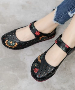 XR NEW ARRIVALS Rumour Has It | Perforated Flower Printed Leather Mary Jane - Black 6 XR NEW ARRIVALS Rumour Has It | Perforated Flower Printed Leather Mary Jane - Black