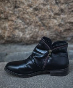 YL En Bloom | Ruched Ankle Boot