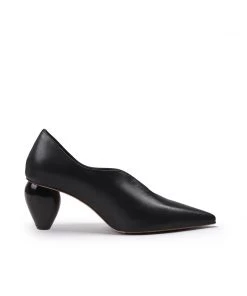 Jady Rose New In Shoes JadyRose | Genuine Leather Scalloped Edges-Curve Shaped Pump - Black