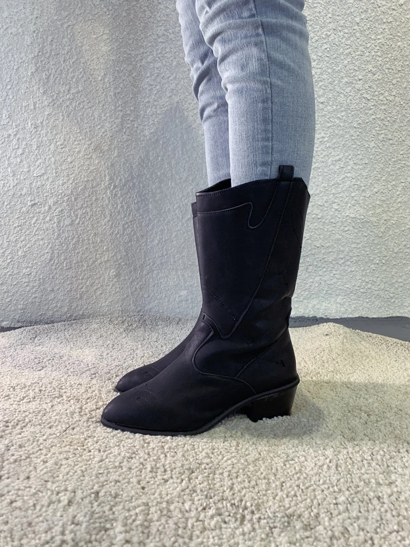 YL En Bloom | Black Pull-Tab Cowboy Knee Boots 3 YL En Bloom | Black Pull-Tab Cowboy Knee Boots