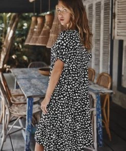 DY NEW ARRIVALS BRONWYN DRESS - BLACK PRINT