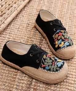 TC Cactus Rose | Playground Embroidered Linen Boat Shoes - Black NEW ARRIVALS