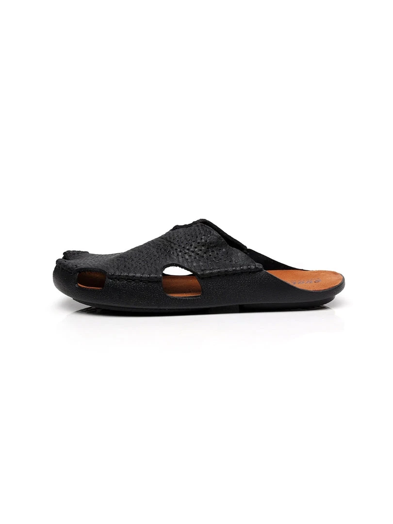 GLF Maibulun | Perforated Cut-Out Genuine Leather Mule - Black NEW ARRIVALS 3 GLF Maibulun | Perforated Cut-Out Genuine Leather Mule - Black NEW ARRIVALS