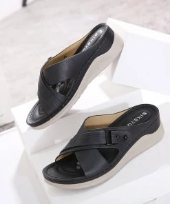 Cutout Crisscross Jolie Sandals - SIKETU