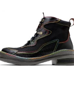 Neon Stitch-Contrast Leather Boot - Soffia