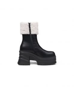 Jady Rose JadyRose | Chunky Heel Faux Fur Lined Black Chelsea Boot