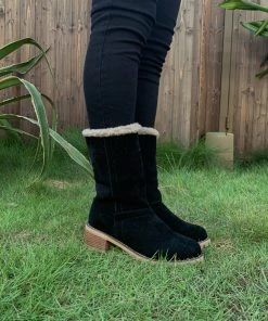 YL New In Shoes En Bloom | Black Plush-Lined Fold-Over Boots