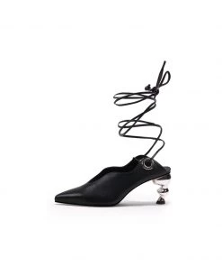 Jady Rose JadyRose | Kettle-Heel Scalloped Edges Pump - Black