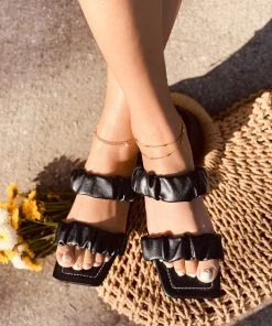 HT NEW ARRIVALS En Bloom | RUBI BLACK SLIDES